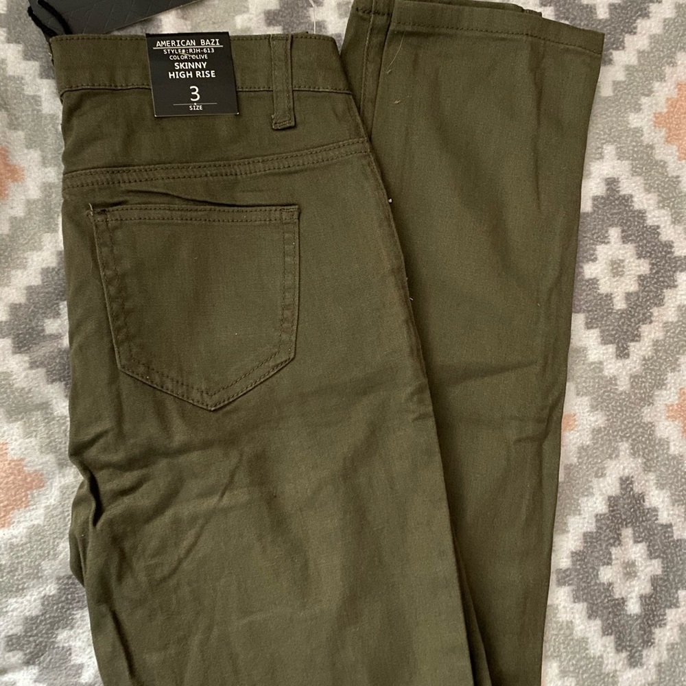 Women’s jeans